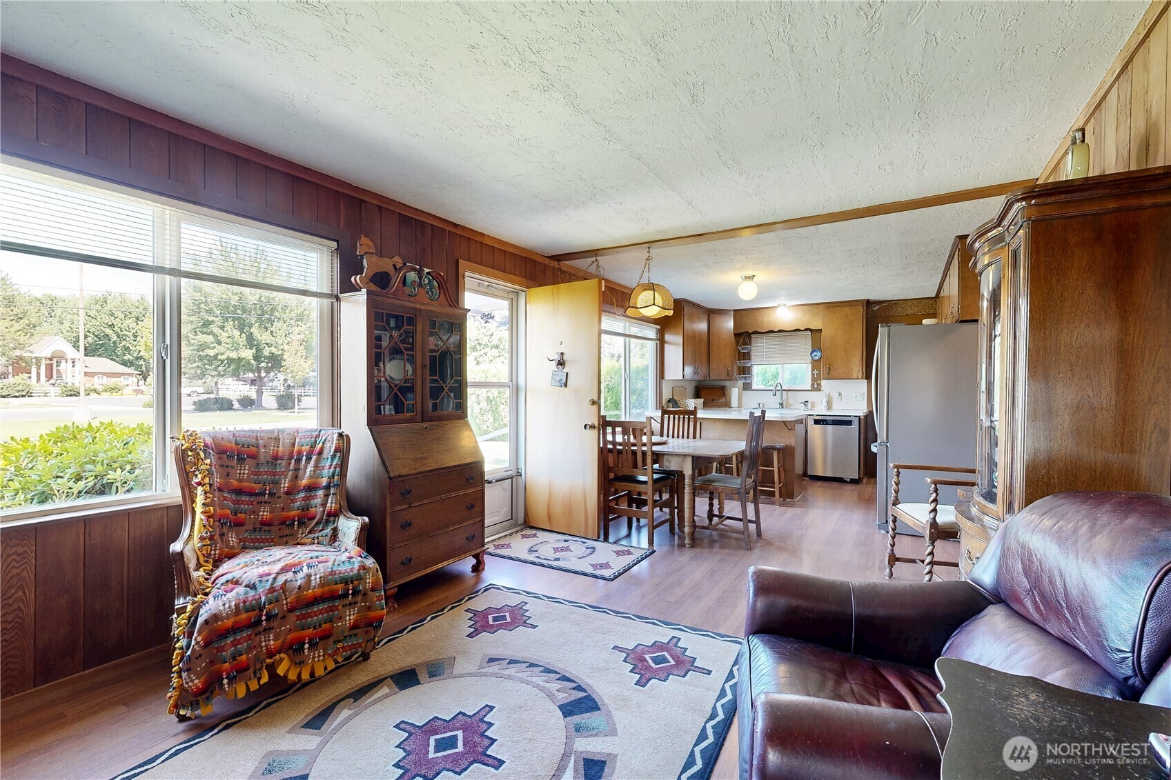 Property Photo: 616 Abbott Road WA 99362