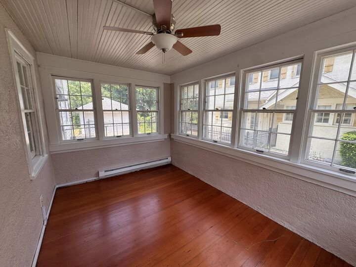 Property Photo: 635 Garfield Avenue IL 61103