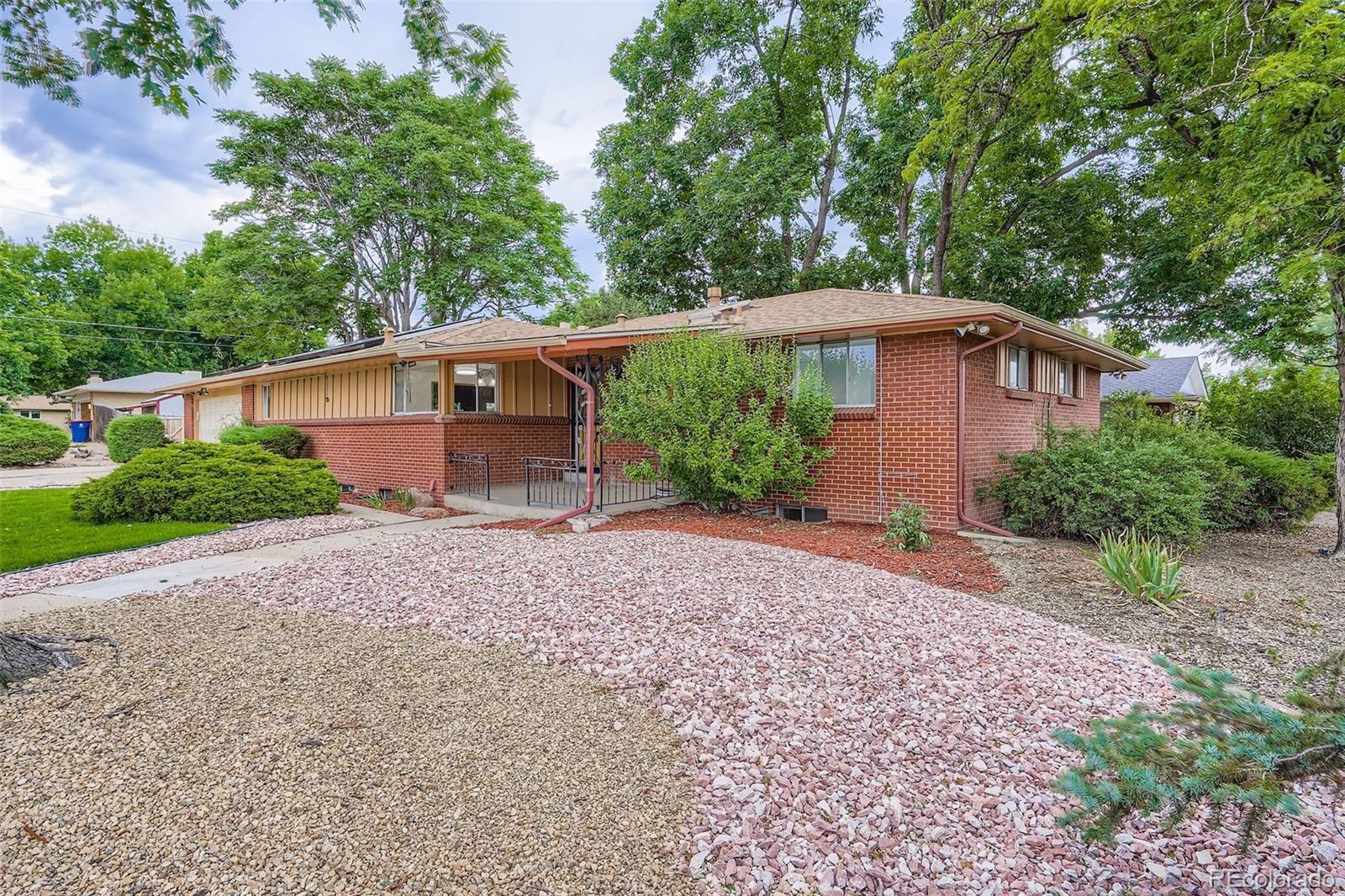 Property Photo:  7801 W 39th Avenue  CO 80033 