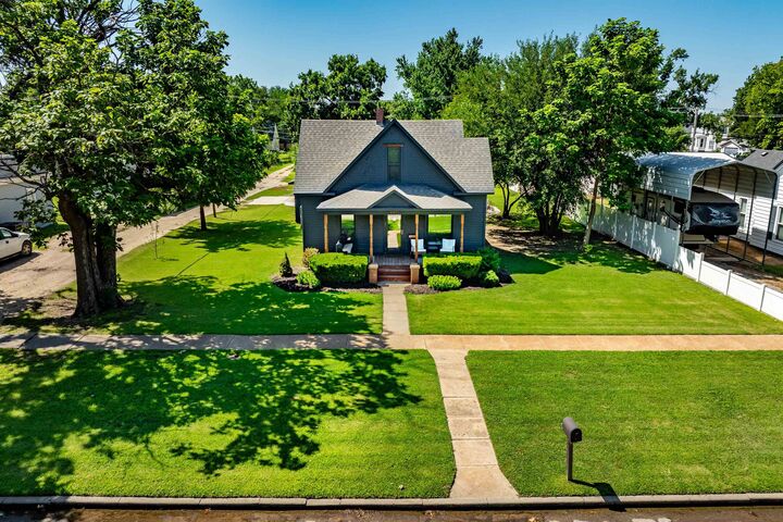 Property Photo: 407 E Main St KS 67579-2140