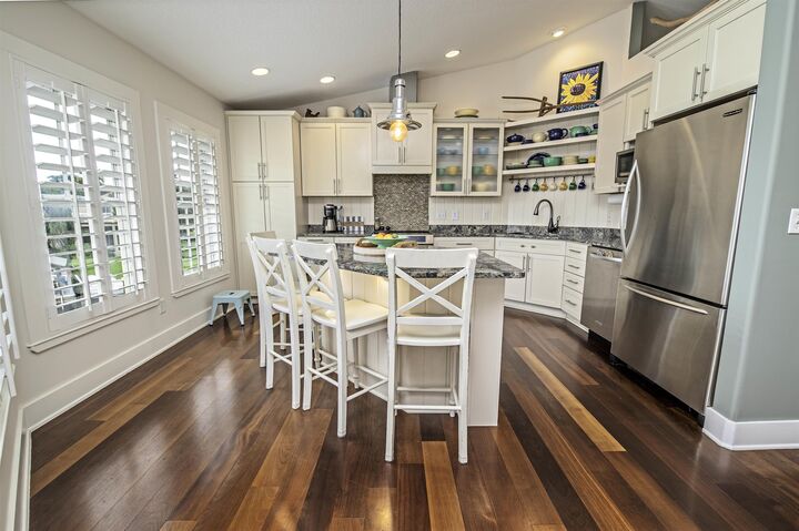 Property Photo:  312 Amelia Court  FL 32080 