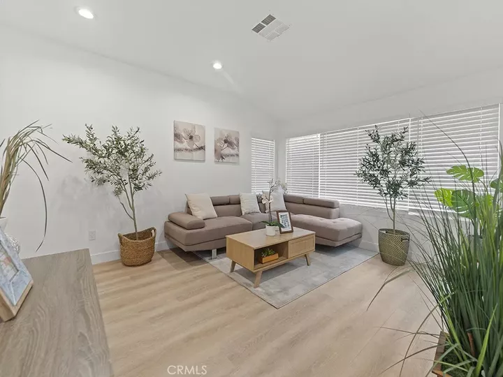 11081 Iris Drive  Garden Grove CA 92840 photo