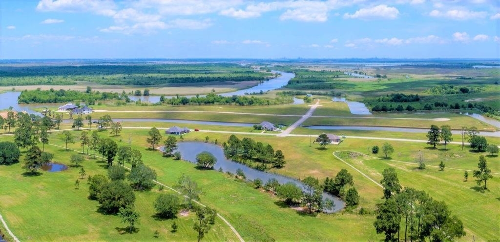 Property Photo: 15210 Grace Circle TX 77705
