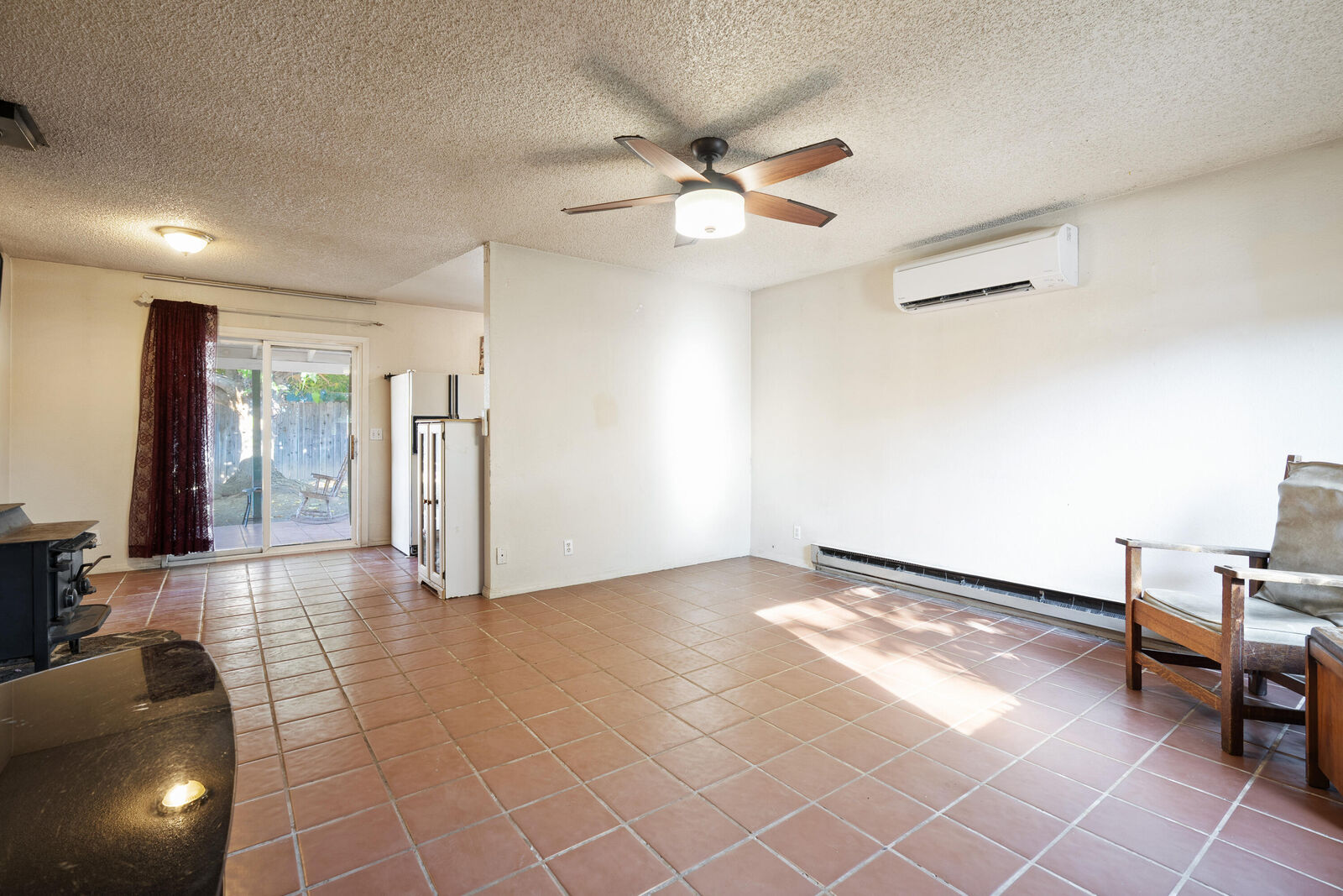 Property Photo: 1143 Beltline Road CA 96003