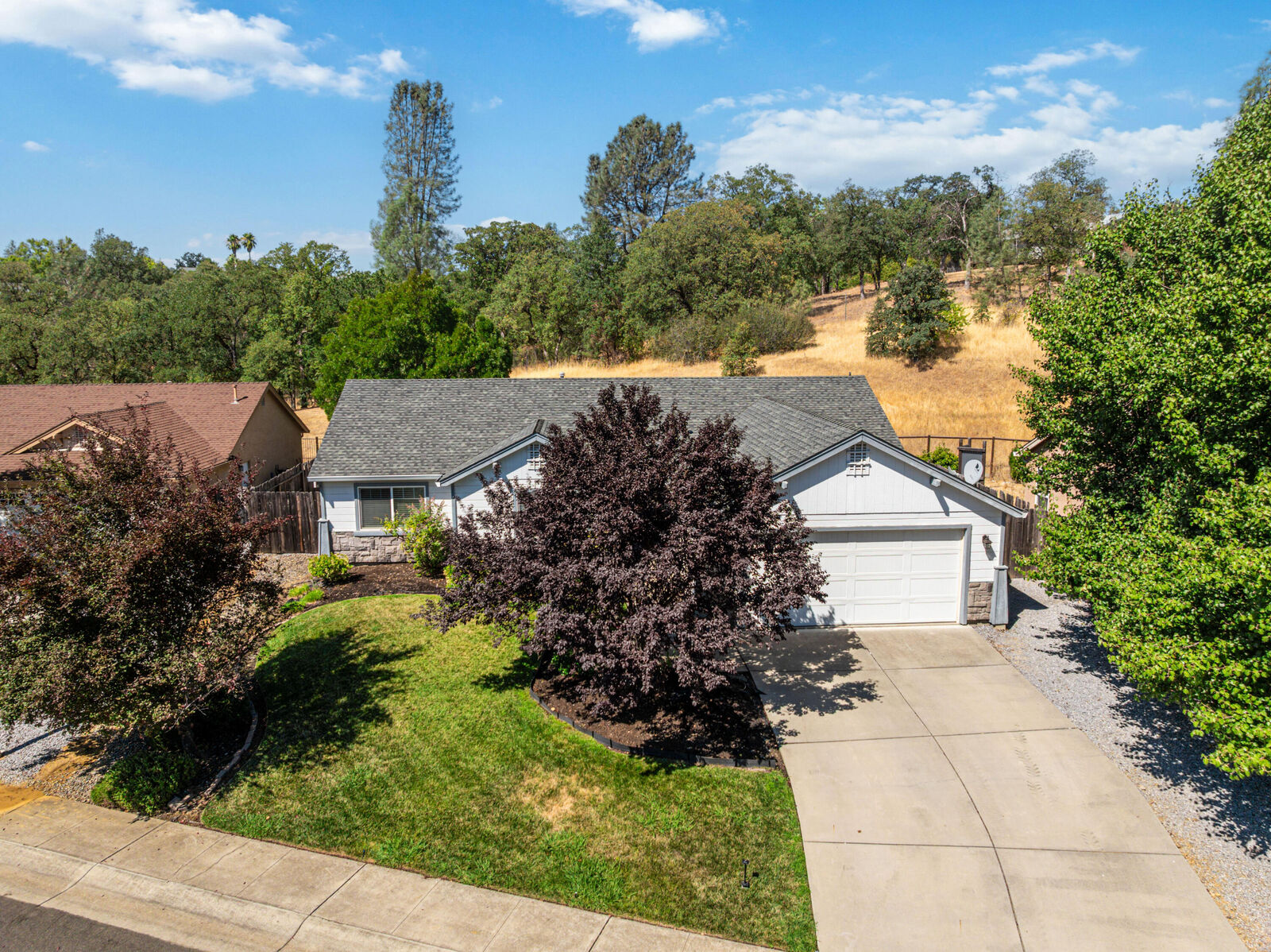 Property Photo: 620 Valleybrook Drive CA 96003