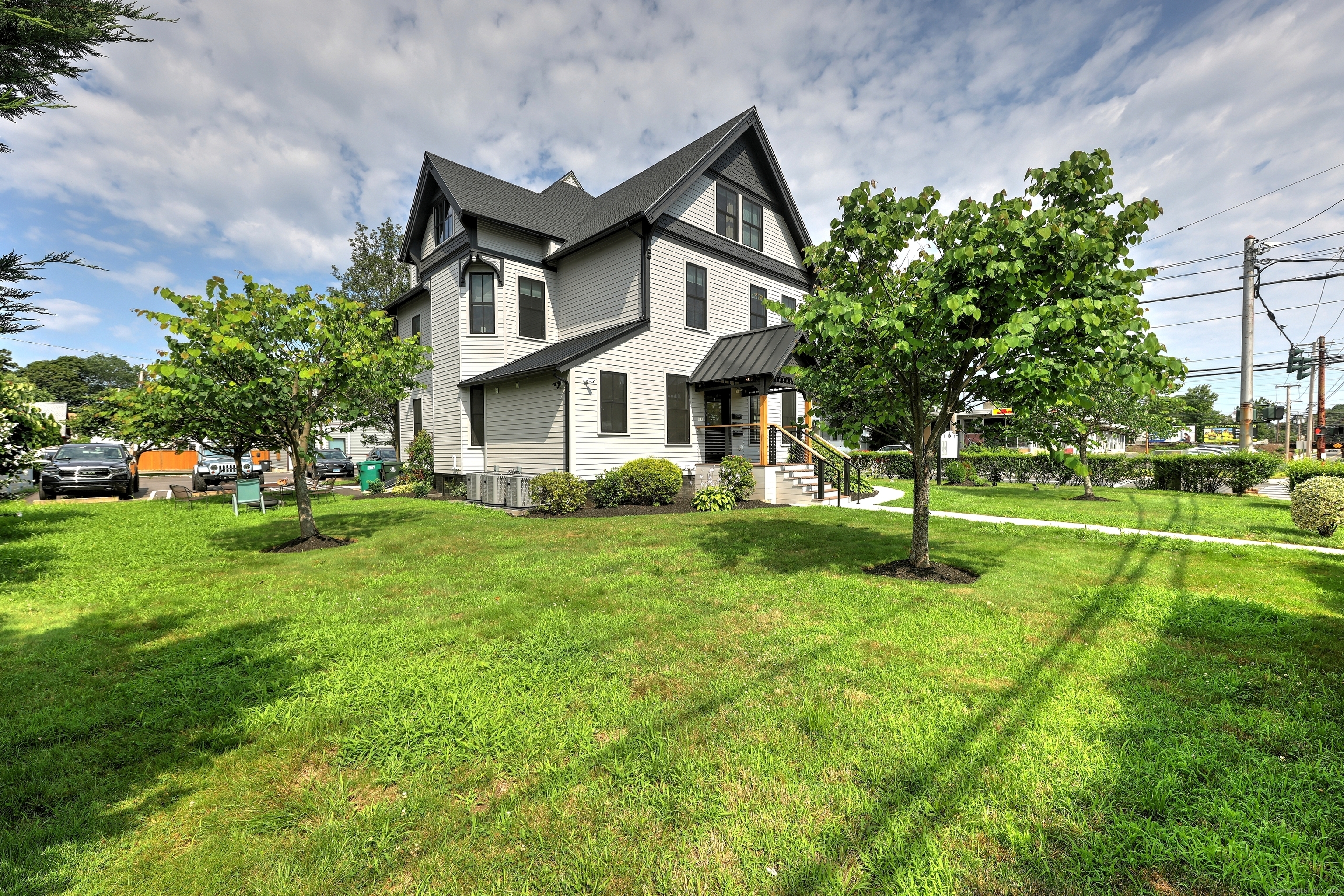 Property Photo: 135 Gulf Street 3 CT 06460