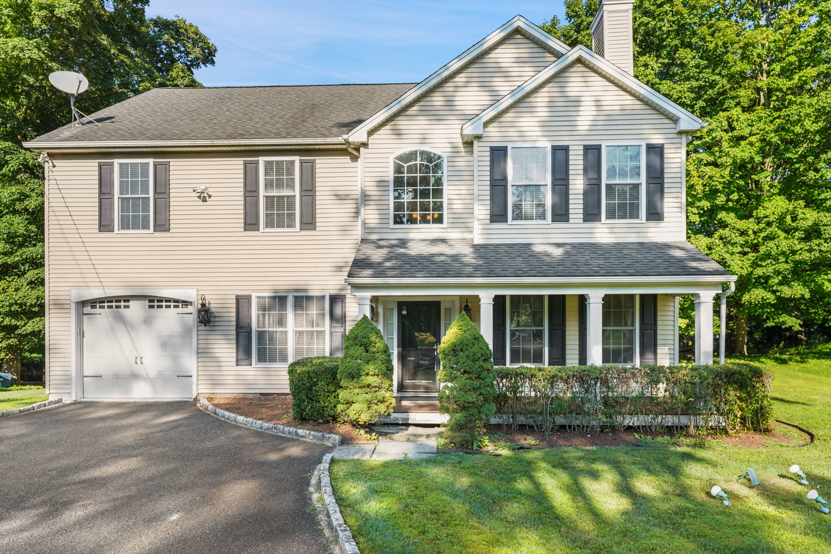 Property Photo: 189 Westville Avenue Extension CT 06811