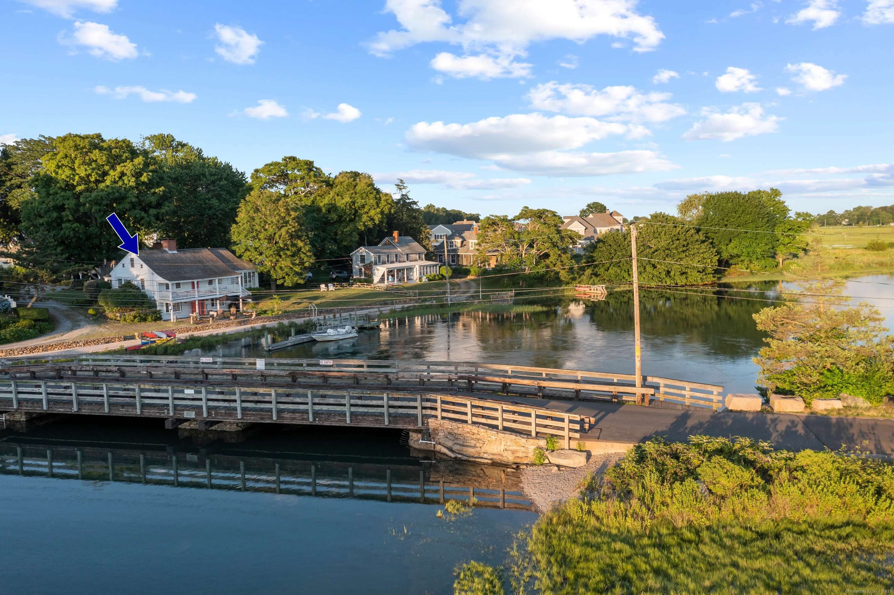 Property Photo: 85 Waterside Lane 85 CT 06413