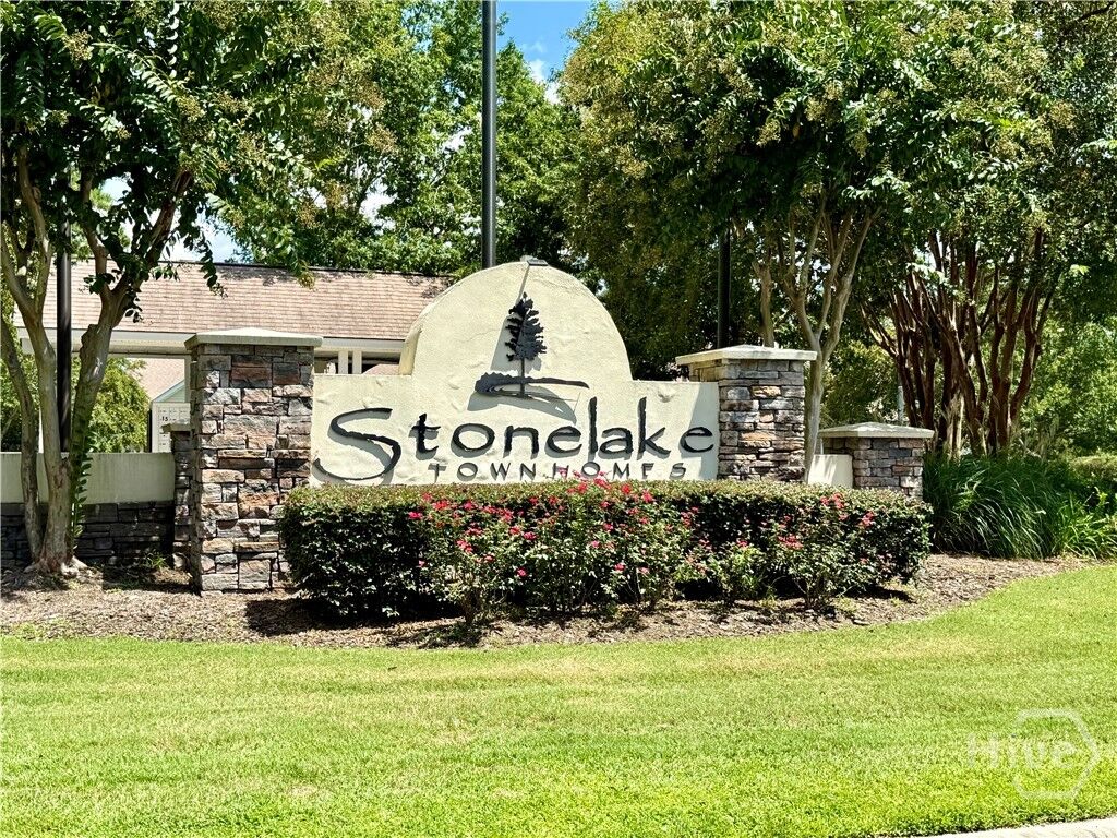 Property Photo: 89 Stonelake Circle GA 31419