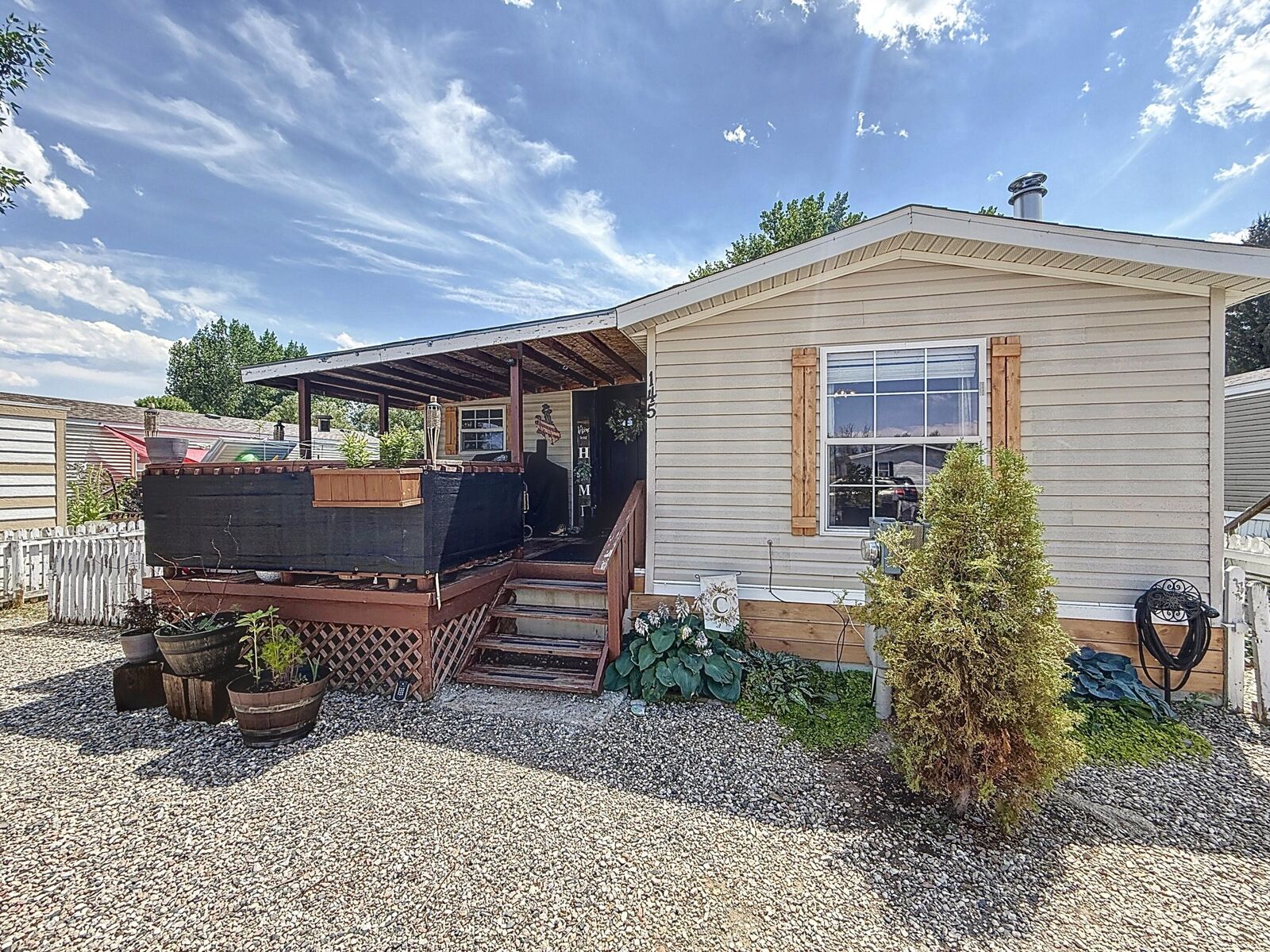 Property Photo: 145 Flagstaff Way WY 82834