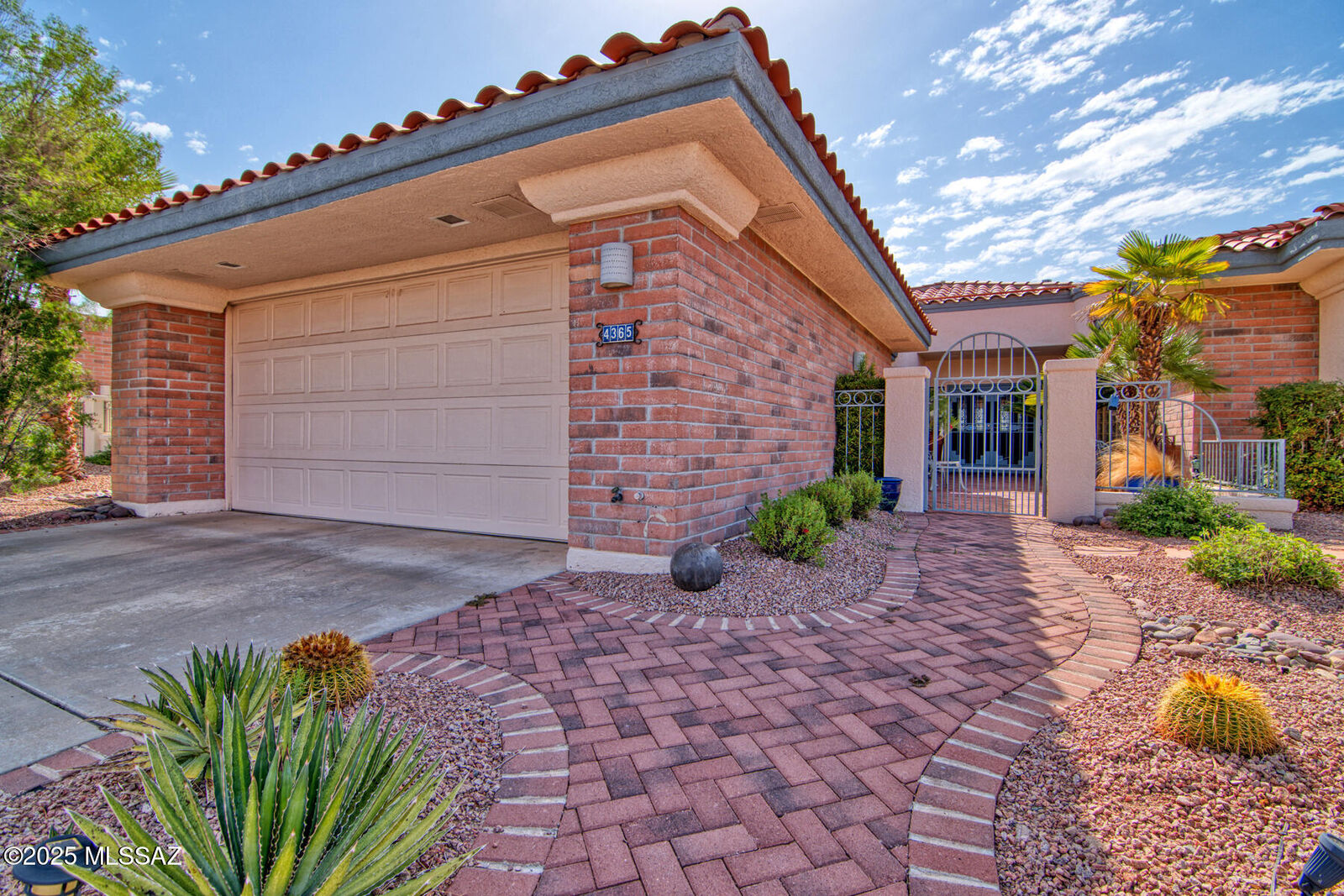 Property Photo:  4365 S Royal Lytham Court  AZ 85622 