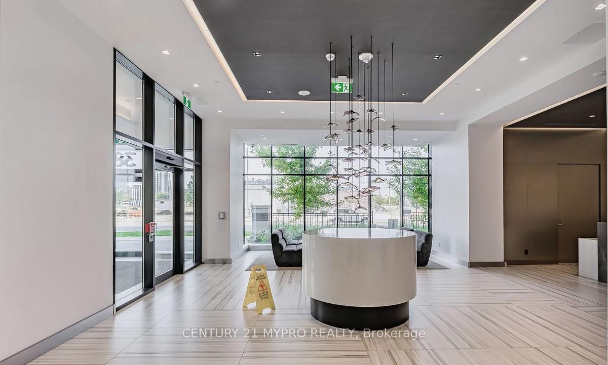 Photo de la propriété: 38 Water Walk Drive 701 ON L3R 6M8