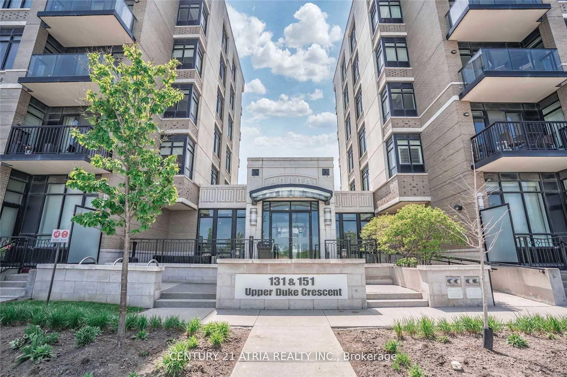 Property Photo:  151 Upper Duke Crescent 606  ON L6G 0E1 