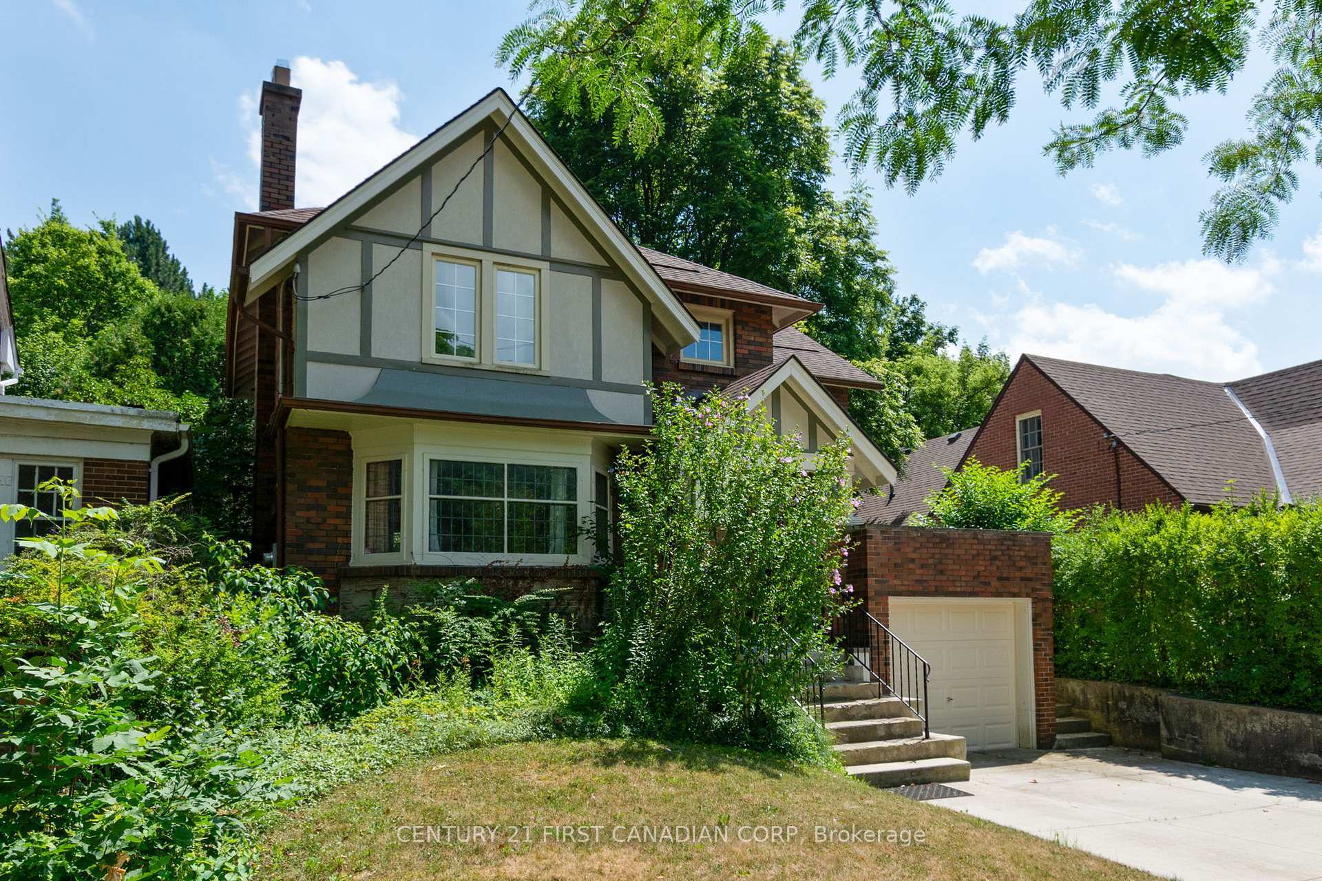 Property Photo: 293 Huron Street ON N6A 2K1