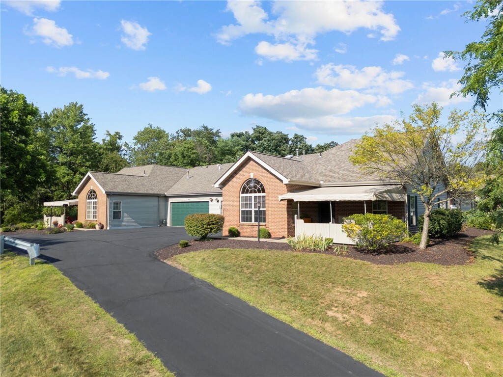 Property Photo: 5178 Polo Fields Dr PA 15044