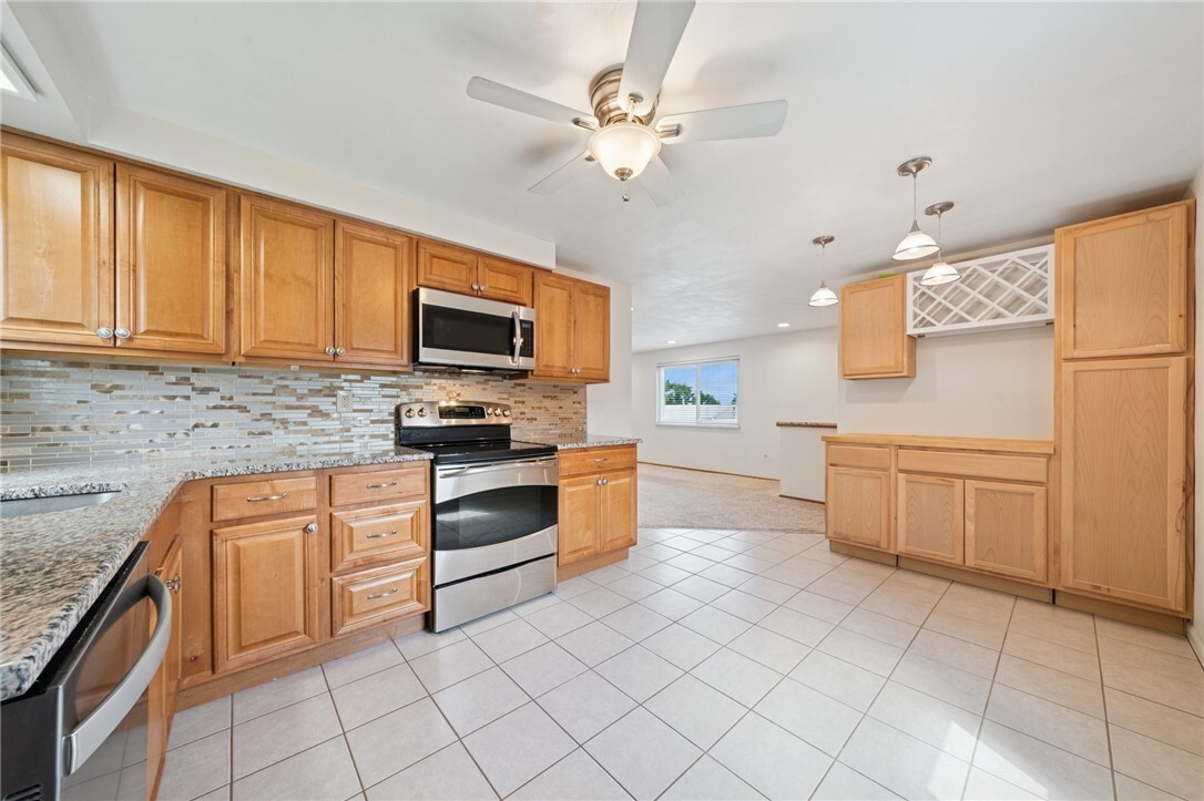 Property Photo:  354 Springwood Drive  PA 15147 