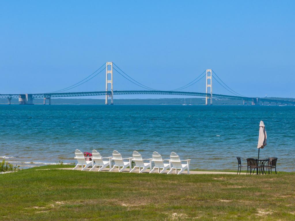 20626 Northern Lights Lane  Mackinaw City MI 49701 photo