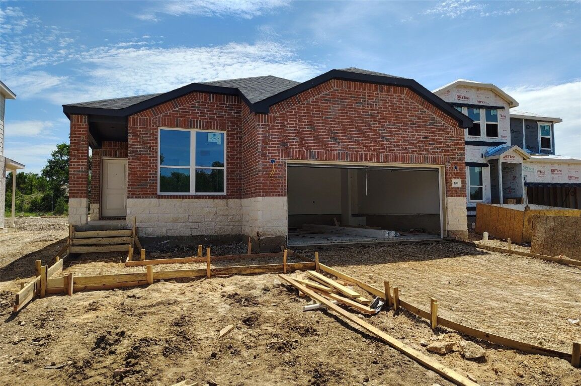 Property Photo: 105 Adlai Avenue TX 78633