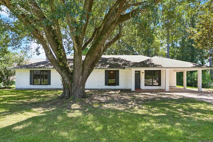 Property Photo:  134 E Port Hudson Plains Rd  LA 70791 