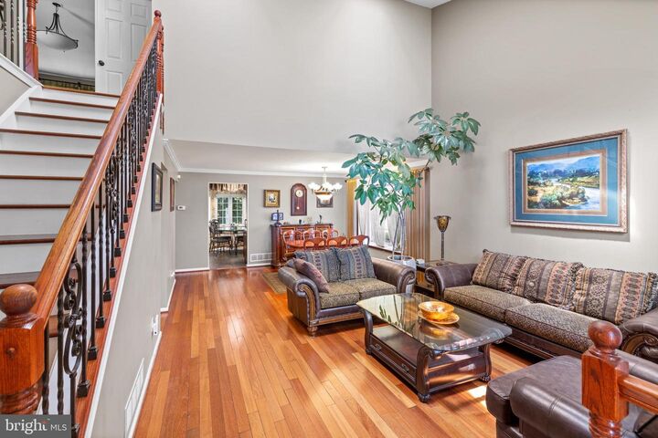 Property Photo: 400 Laura Lane PA 19116