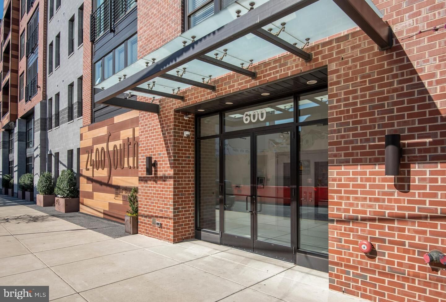 Property Photo: 600 S 24th Street 410 PA 19146