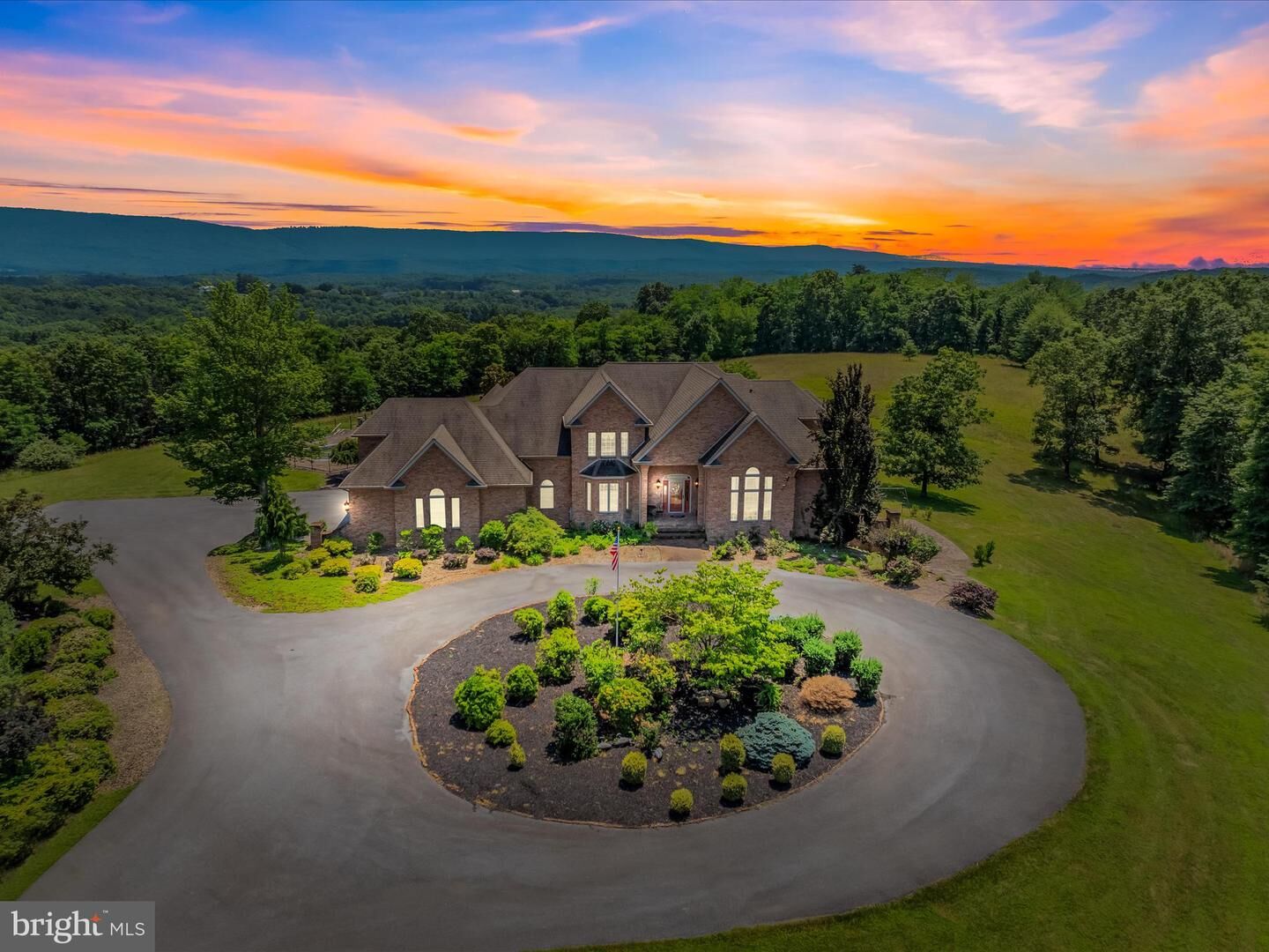 Property Photo: 420 Lawyer Lane WV 25411
