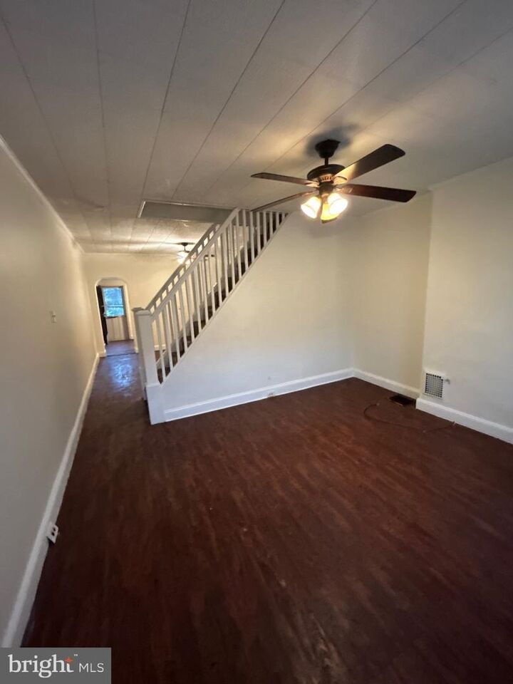 2437 Tulip Street  Philadelphia PA 19125 photo