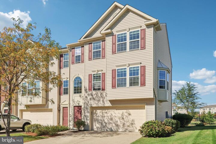 Property Photo:  121 Helen Drive  NJ 08077 