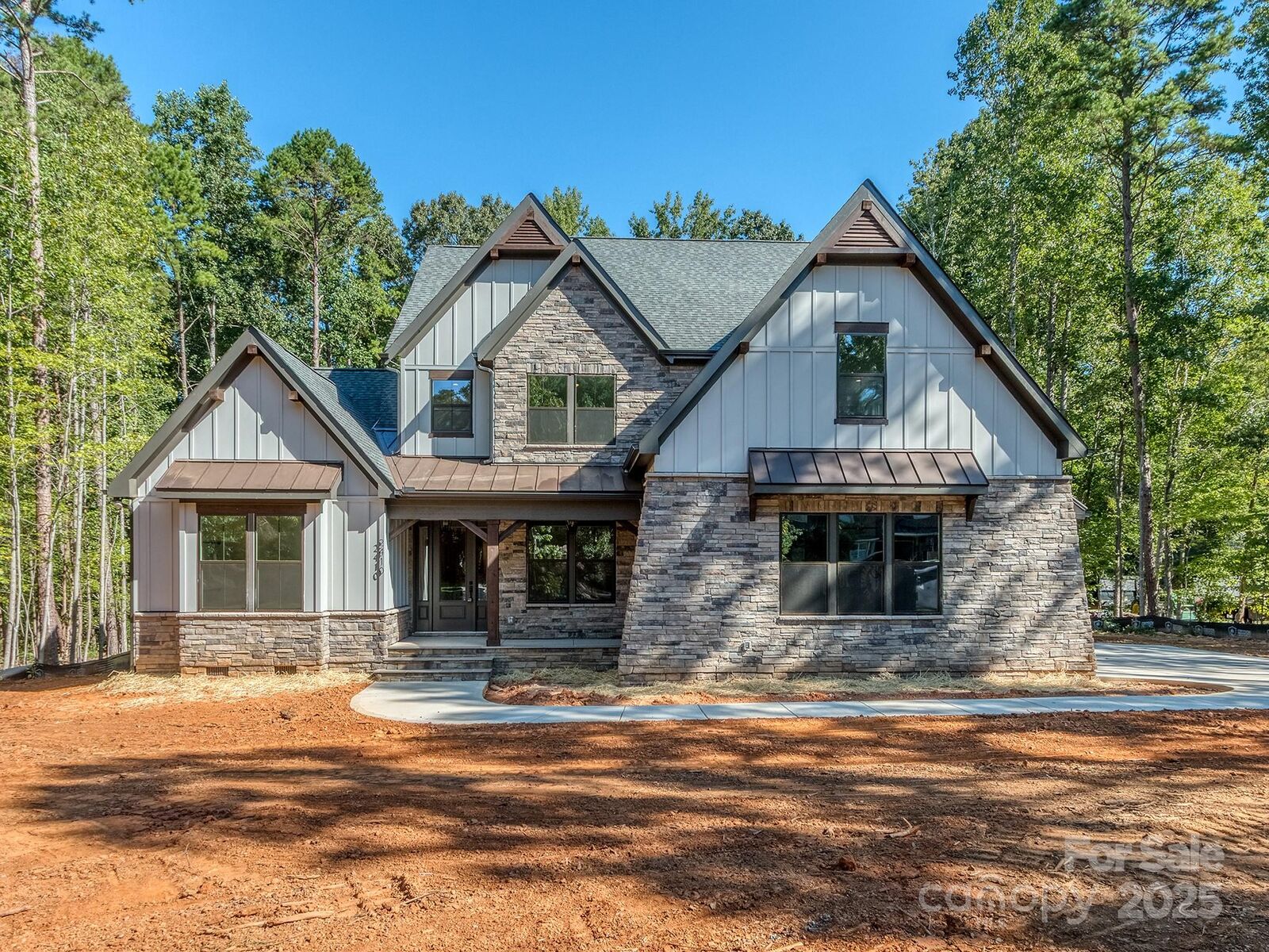 Property Photo:  2410 Cherrywood Lane  NC 28104 