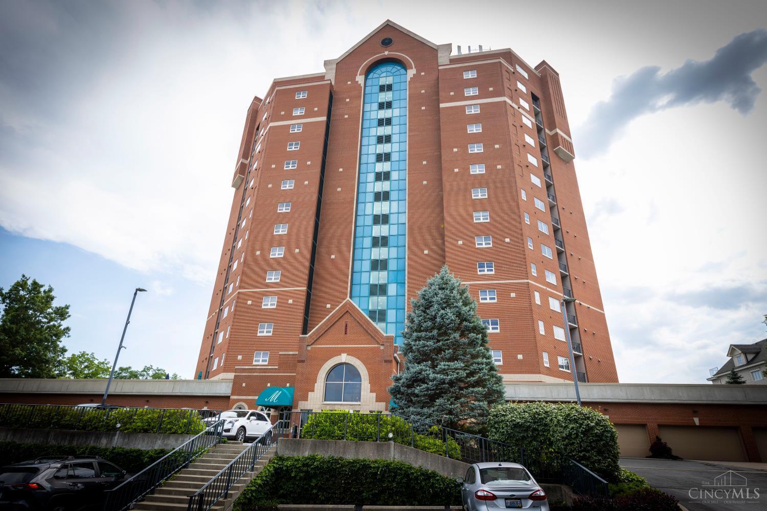 Property Photo: 3435 Golden Avenue OH 45226