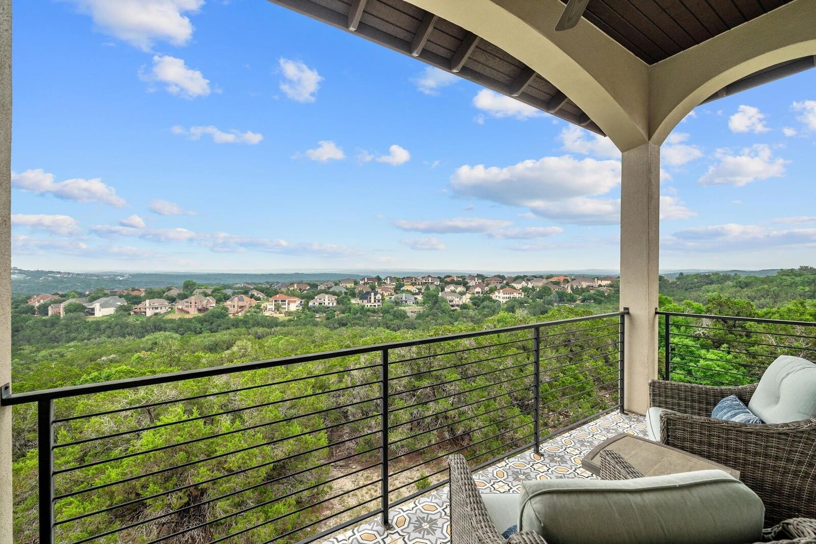 Property Photo:  409 Rose Branch Way 21  TX 78738 