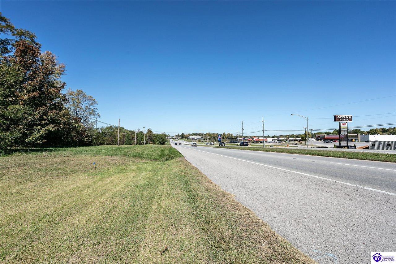 Property Photo: 2393 S Dixie Boulevard KY 40160