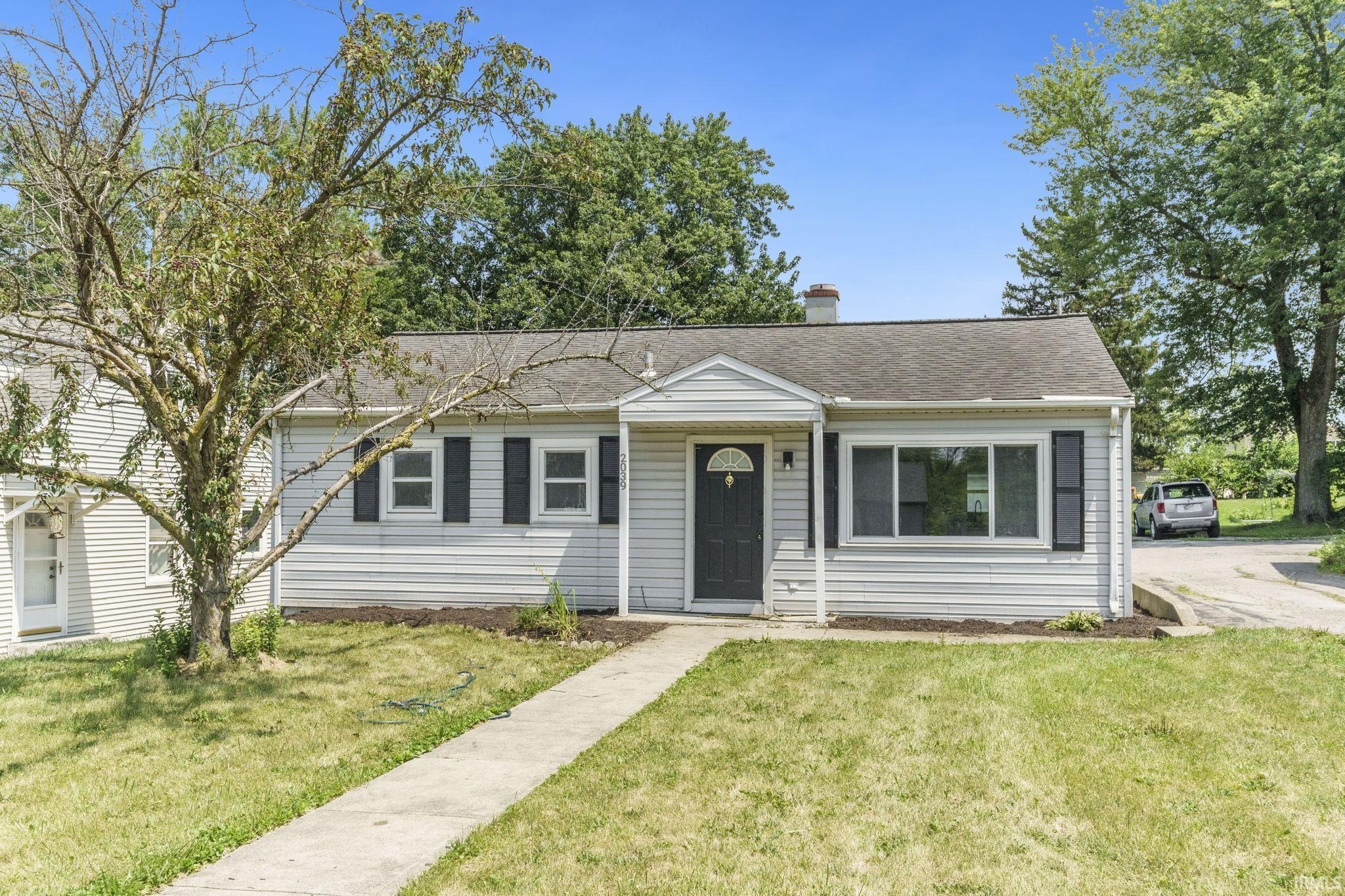 Property Photo: 2039 Medford Drive IN 46803