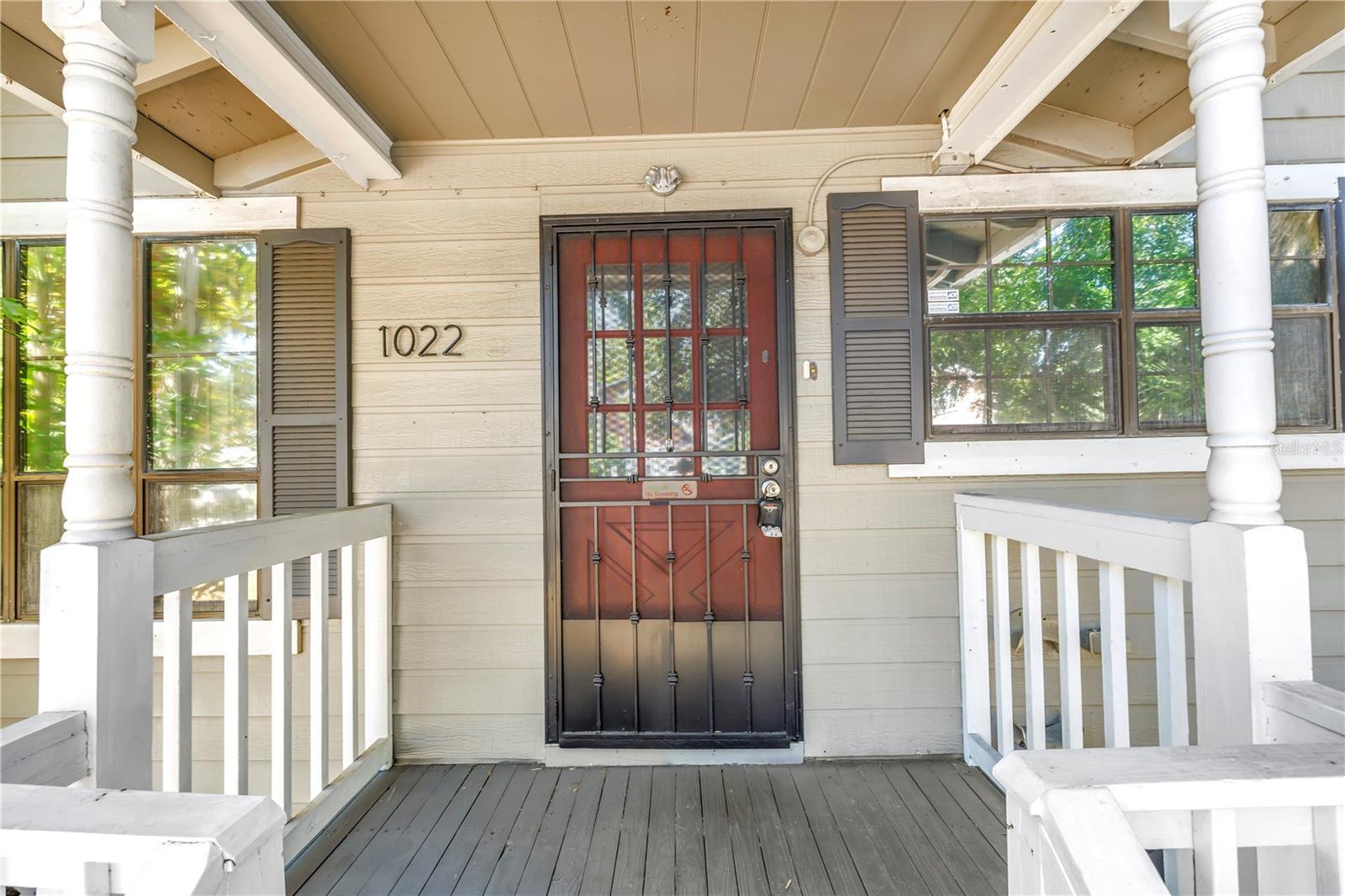 Property Photo: 1022 8th Street N FL 33701