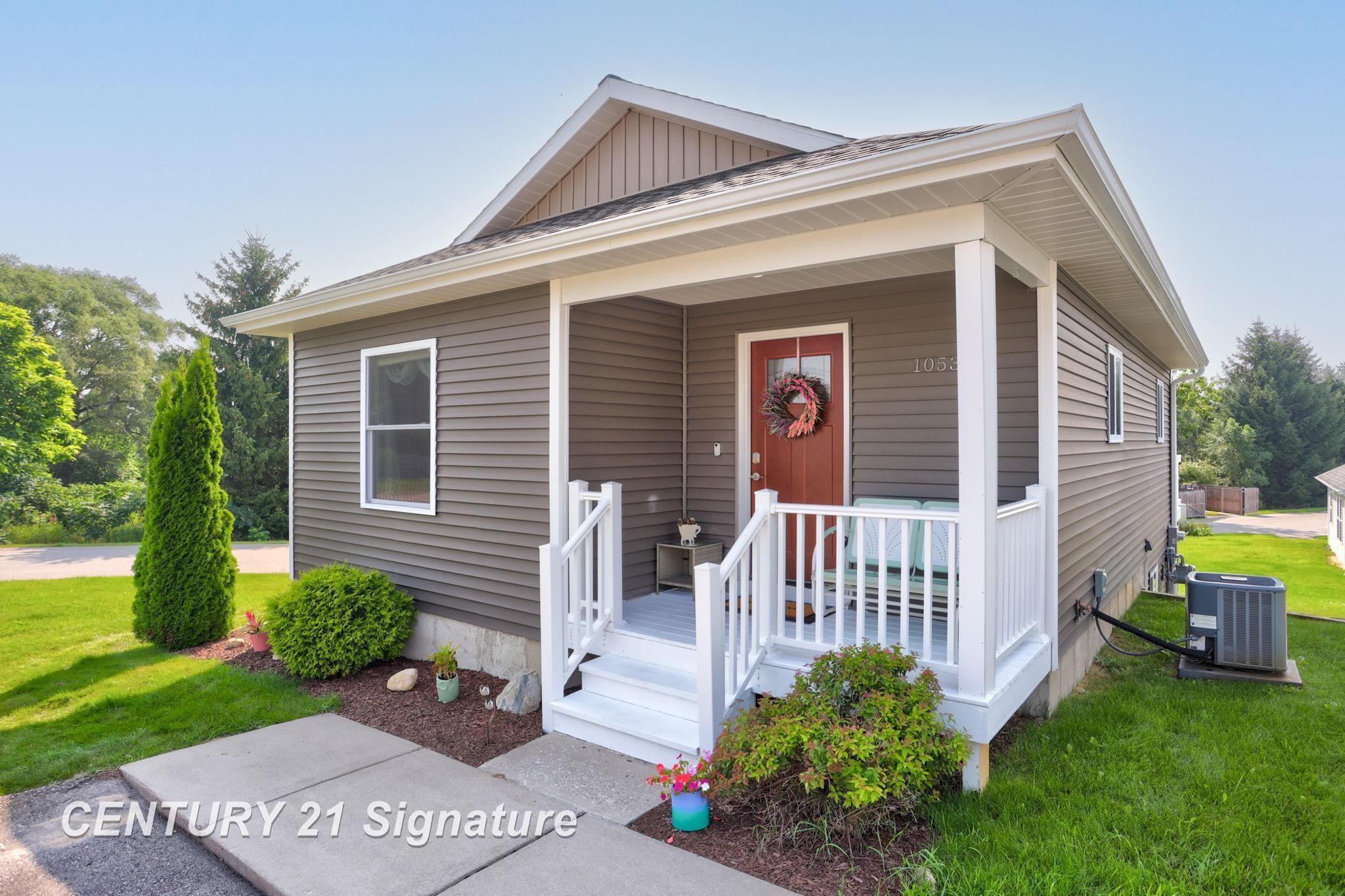 Property Photo: 1053 Cupola Place MI 49696