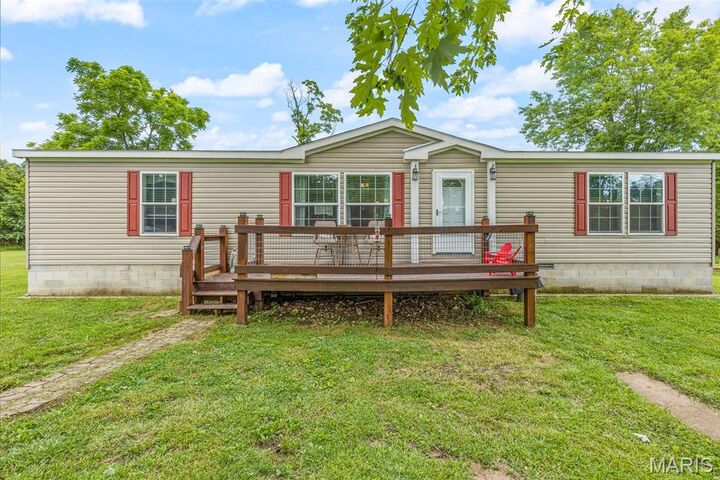 4957 Madison Road  Farmington MO 63640 photo