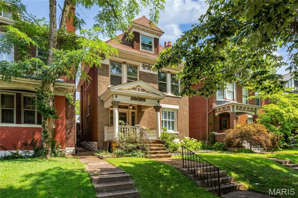 Property Photo:  6163 McPherson Avenue  MO 63112 