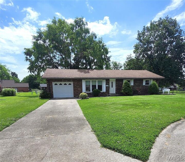 7 Robin Court  Granite City IL 62040 photo