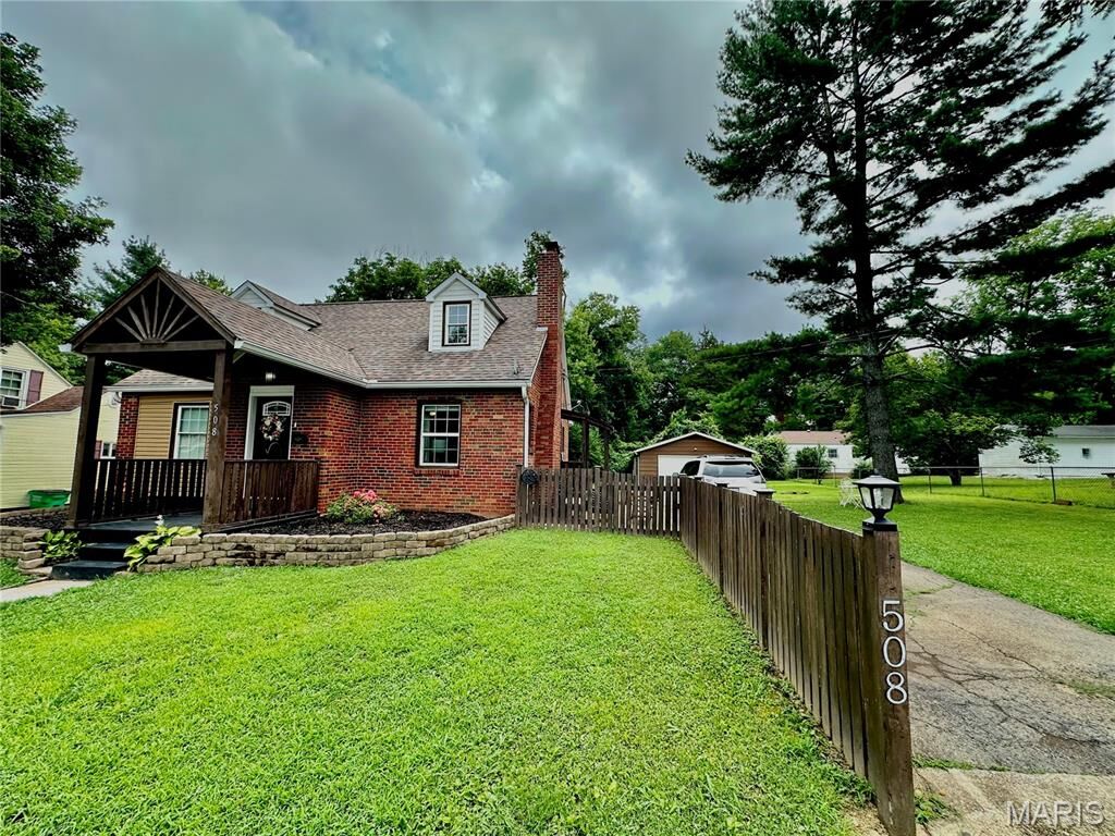 Property Photo: 508 Walnut Street MO 63640