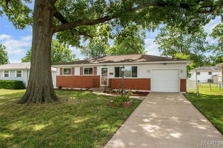 910 Virgo Lane  Unincorporated MO 63125 photo