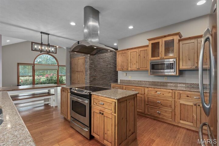 Property Photo: 8 Deer Hollow Lane IL 62056