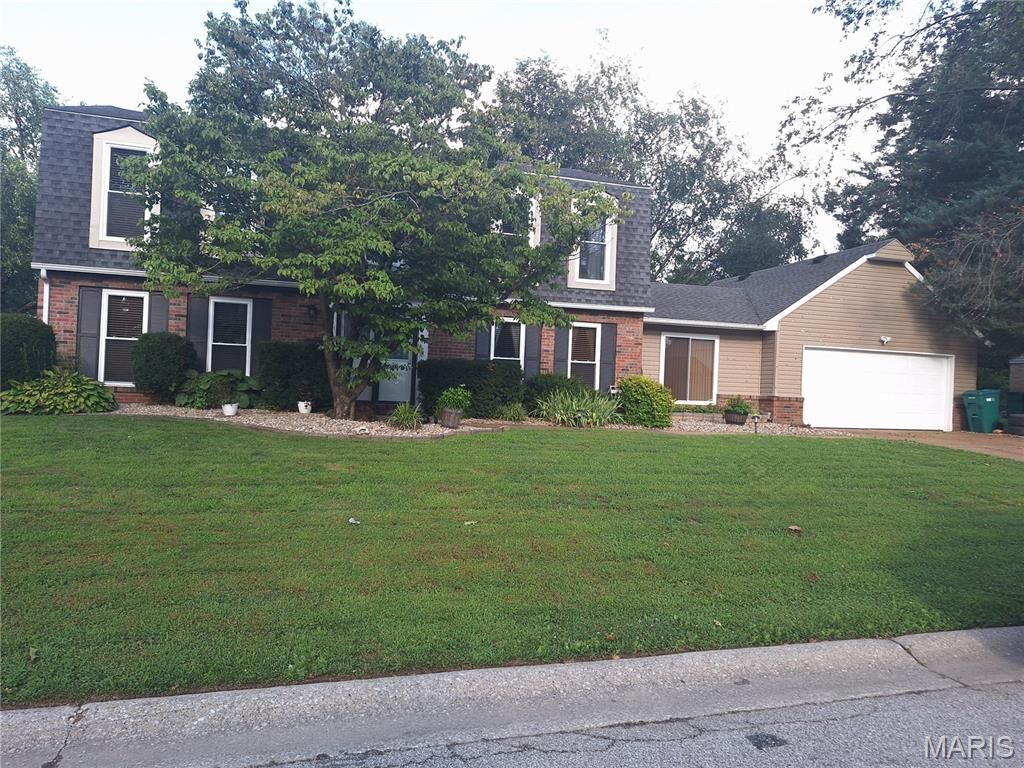 Property Photo:  806 N Smiley Street  IL 62269 