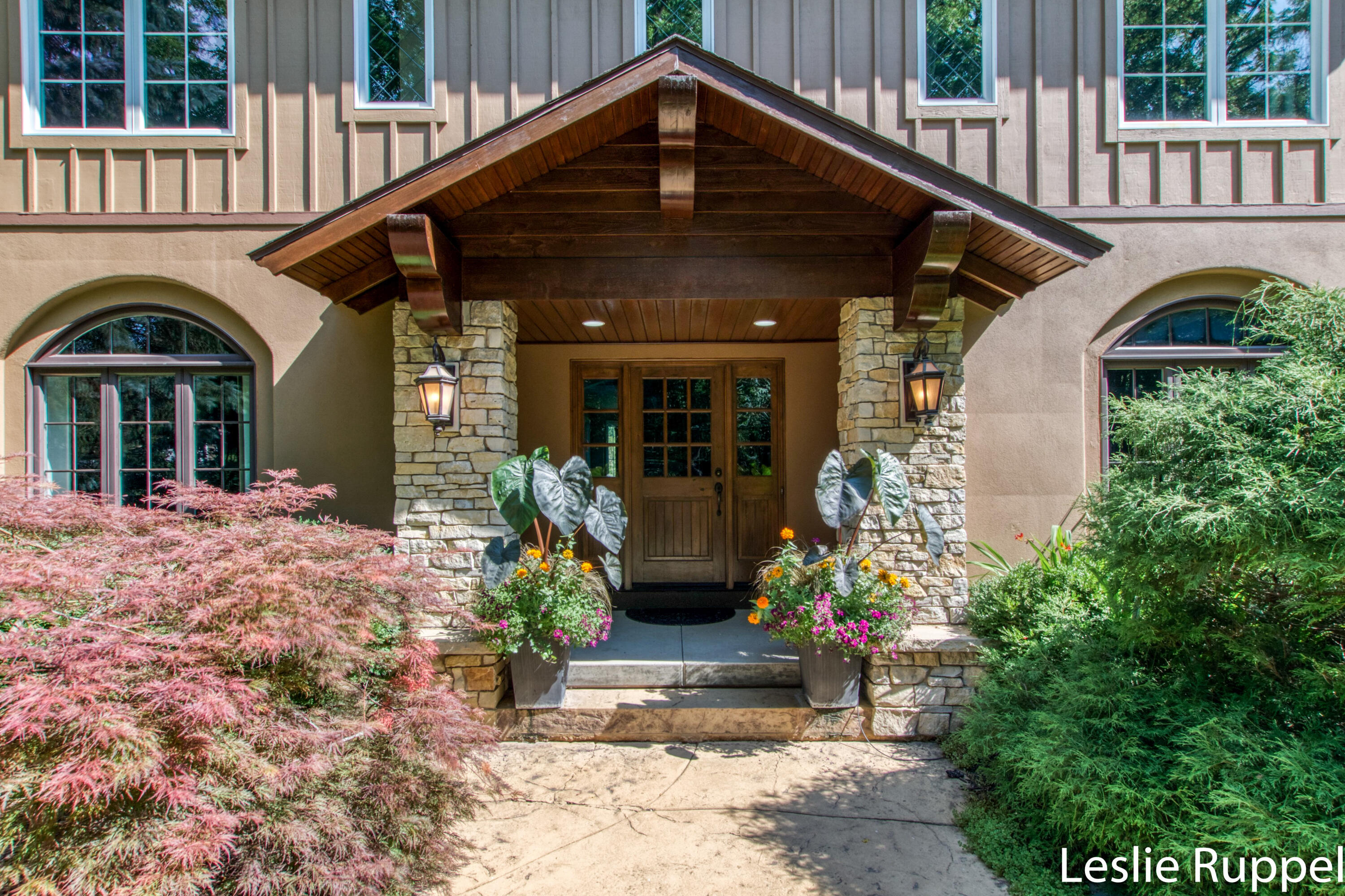 Property Photo: 6505 Old Darby Trail NE MI 49301