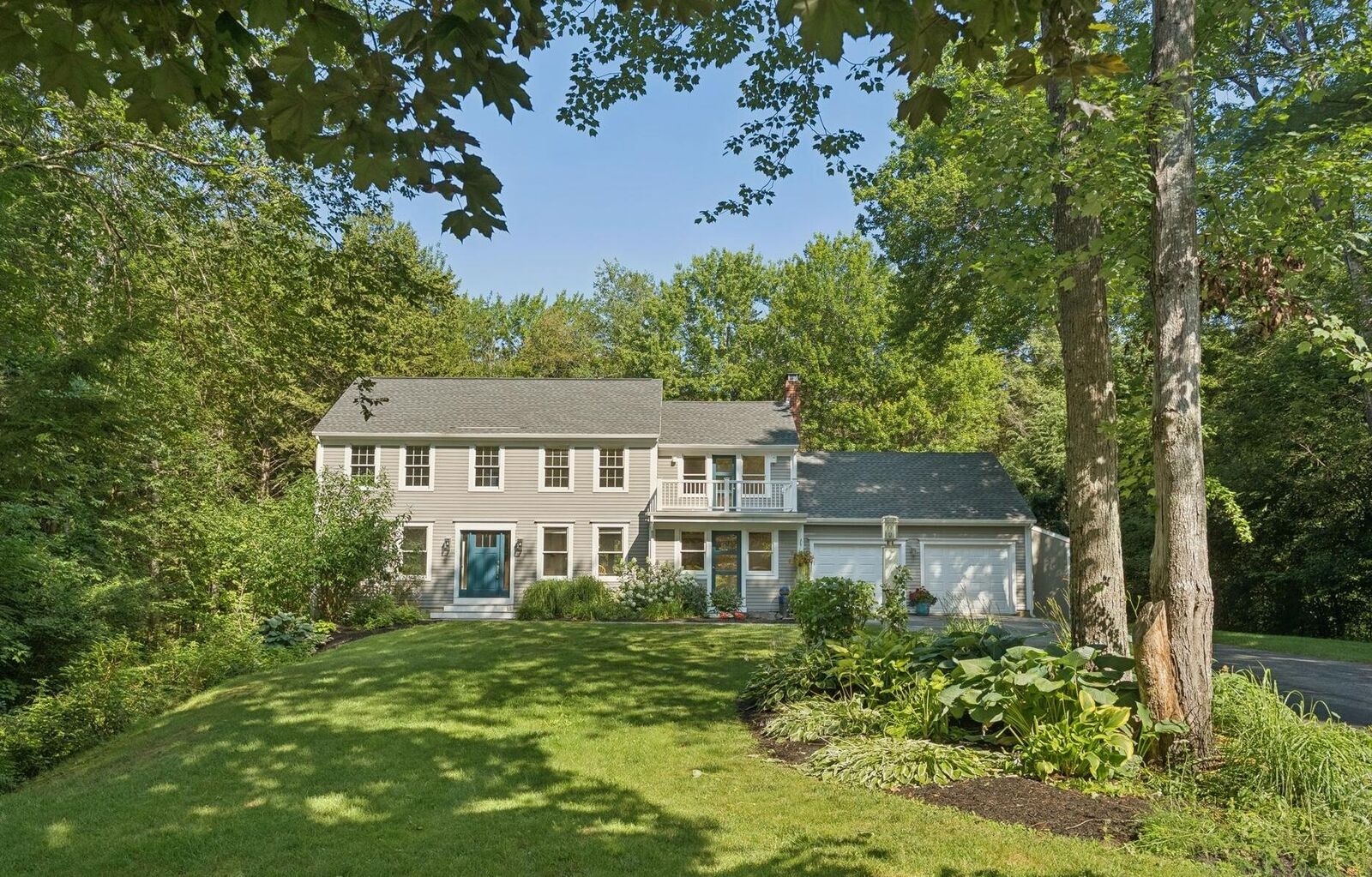 Property Photo: 21 Boxwood Drive ME 04096