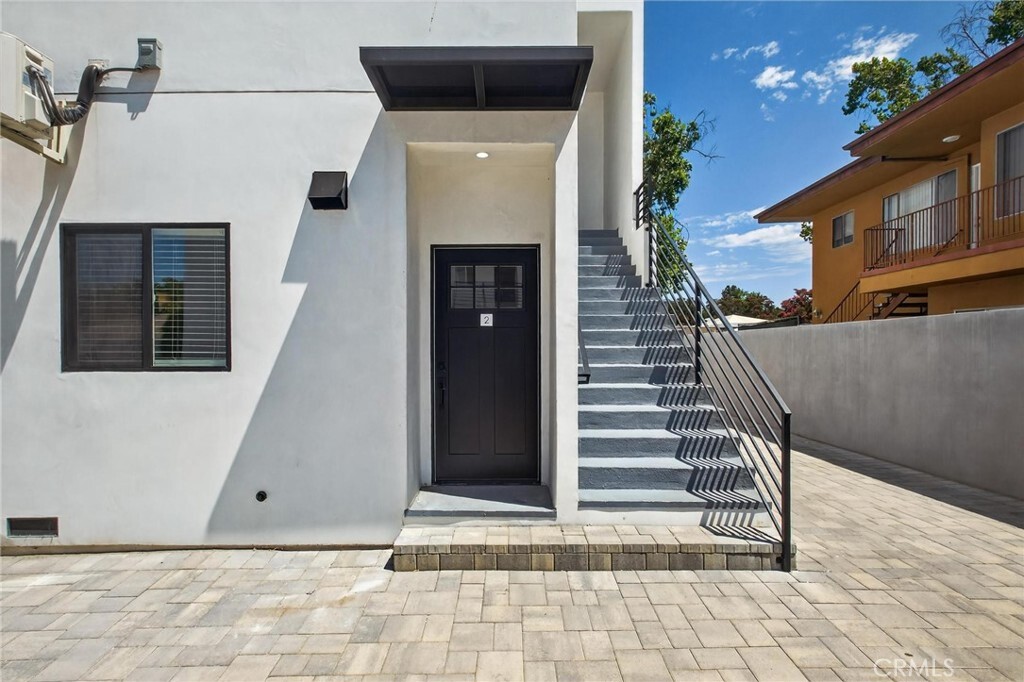 Property Photo: 14732 Gilmore Street 2 CA 91411