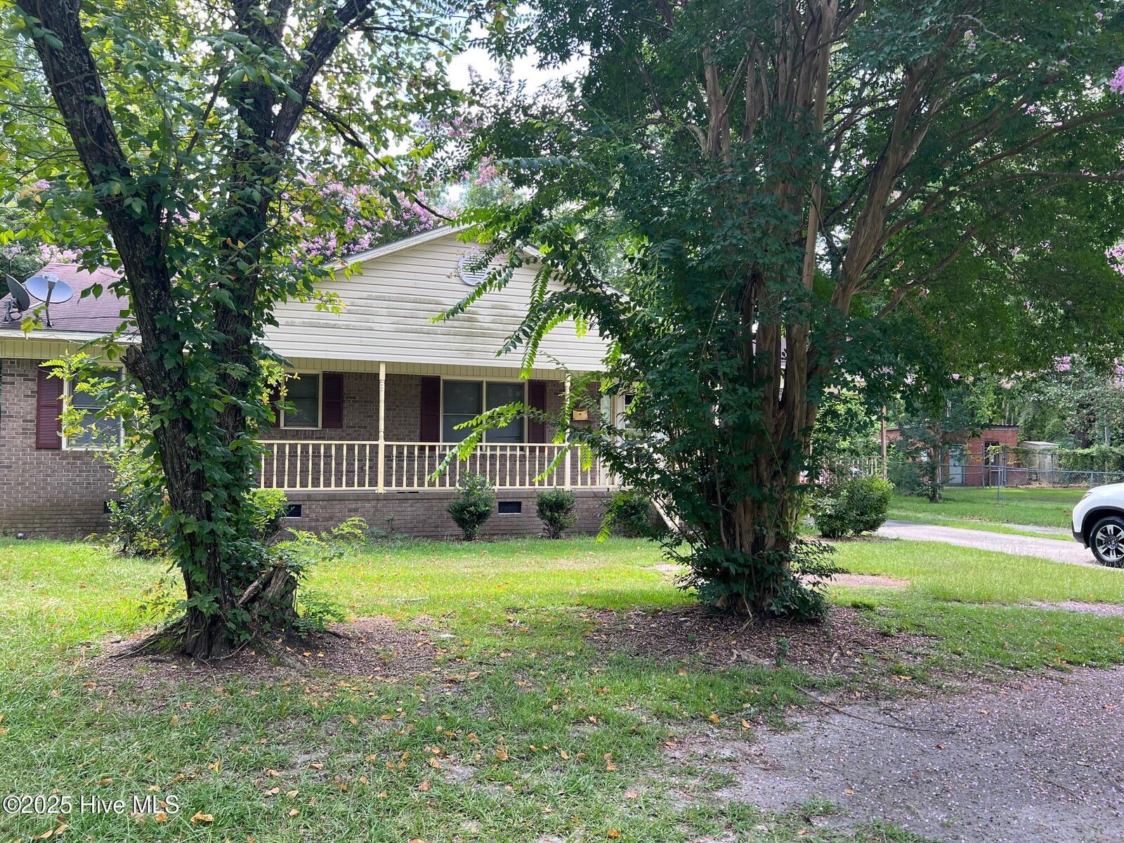 Property Photo:  413 W Church Street  NC 27892 