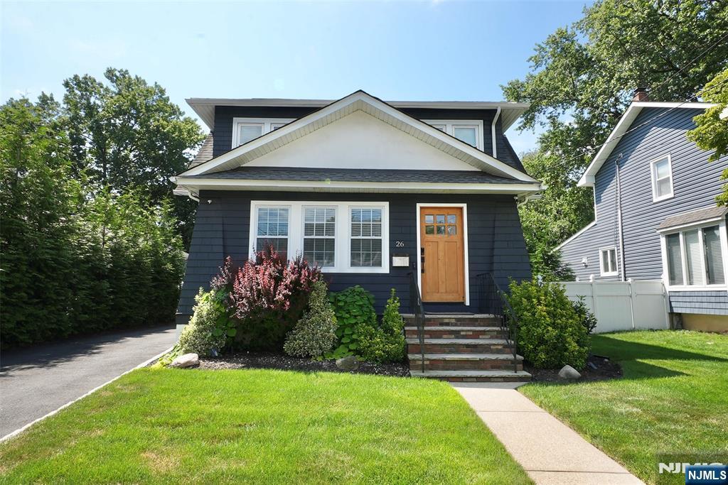 26 O Neil Street  Bergenfield NJ 07621 photo