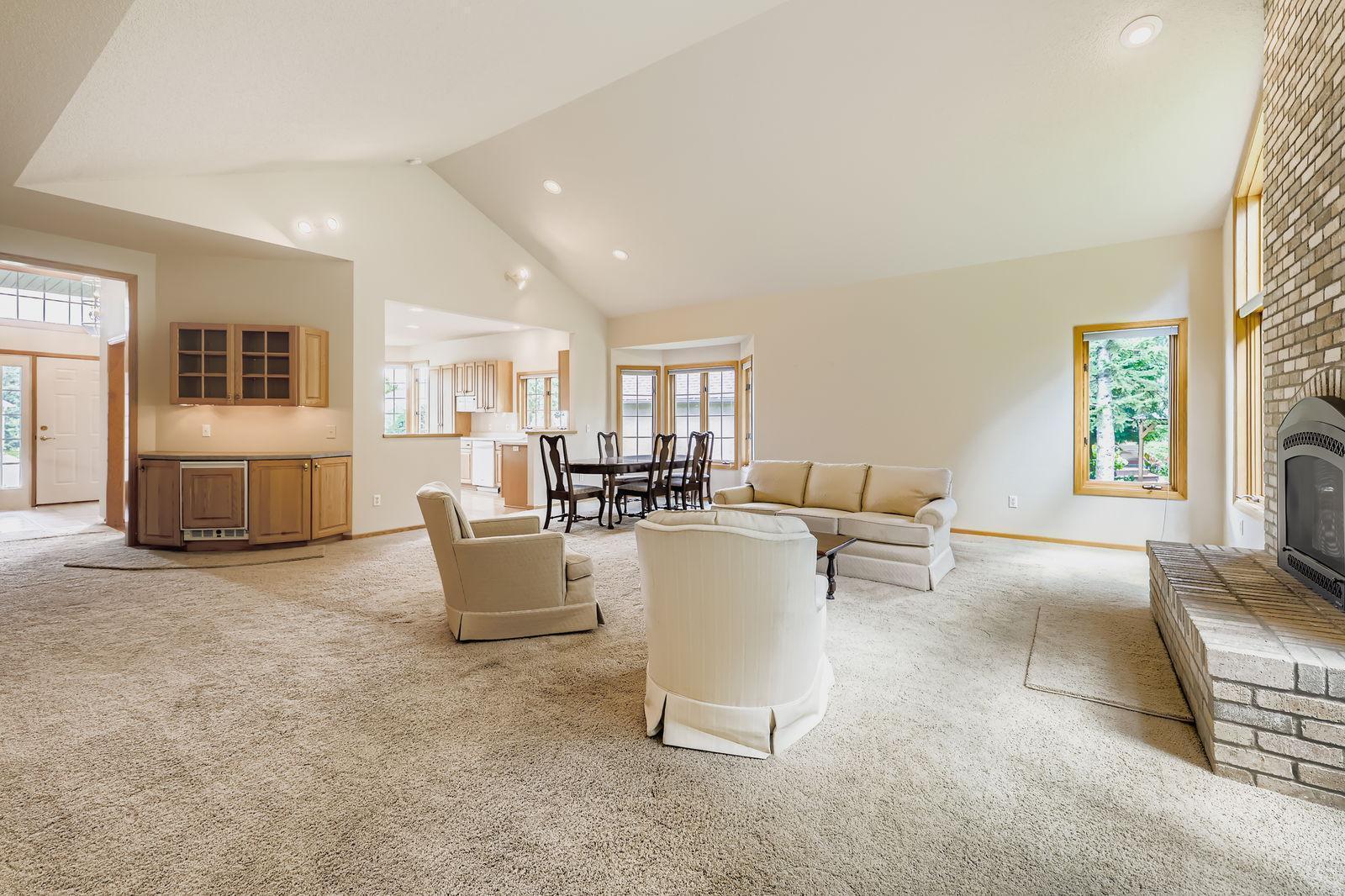 Property Photo: 418 Oak Creek Drive S MN 55127