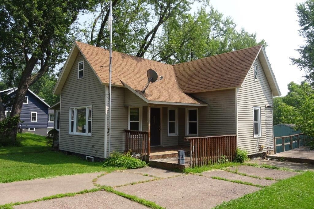 Property Photo:  110 E 9th Street  WI 54456 
