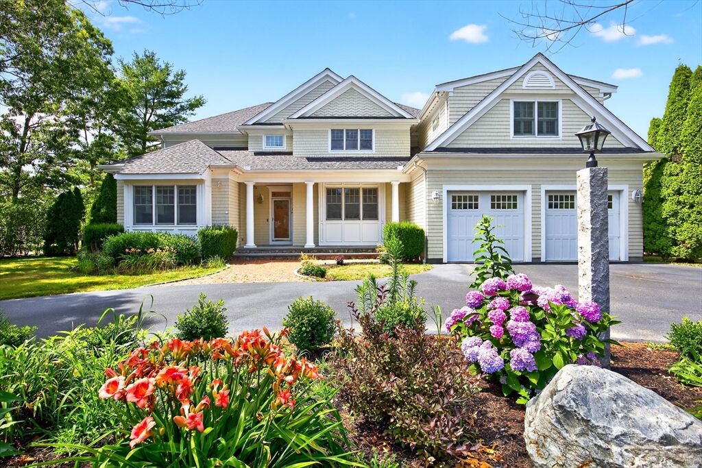 Property Photo:  24 Pleasant Park  MA 02649 